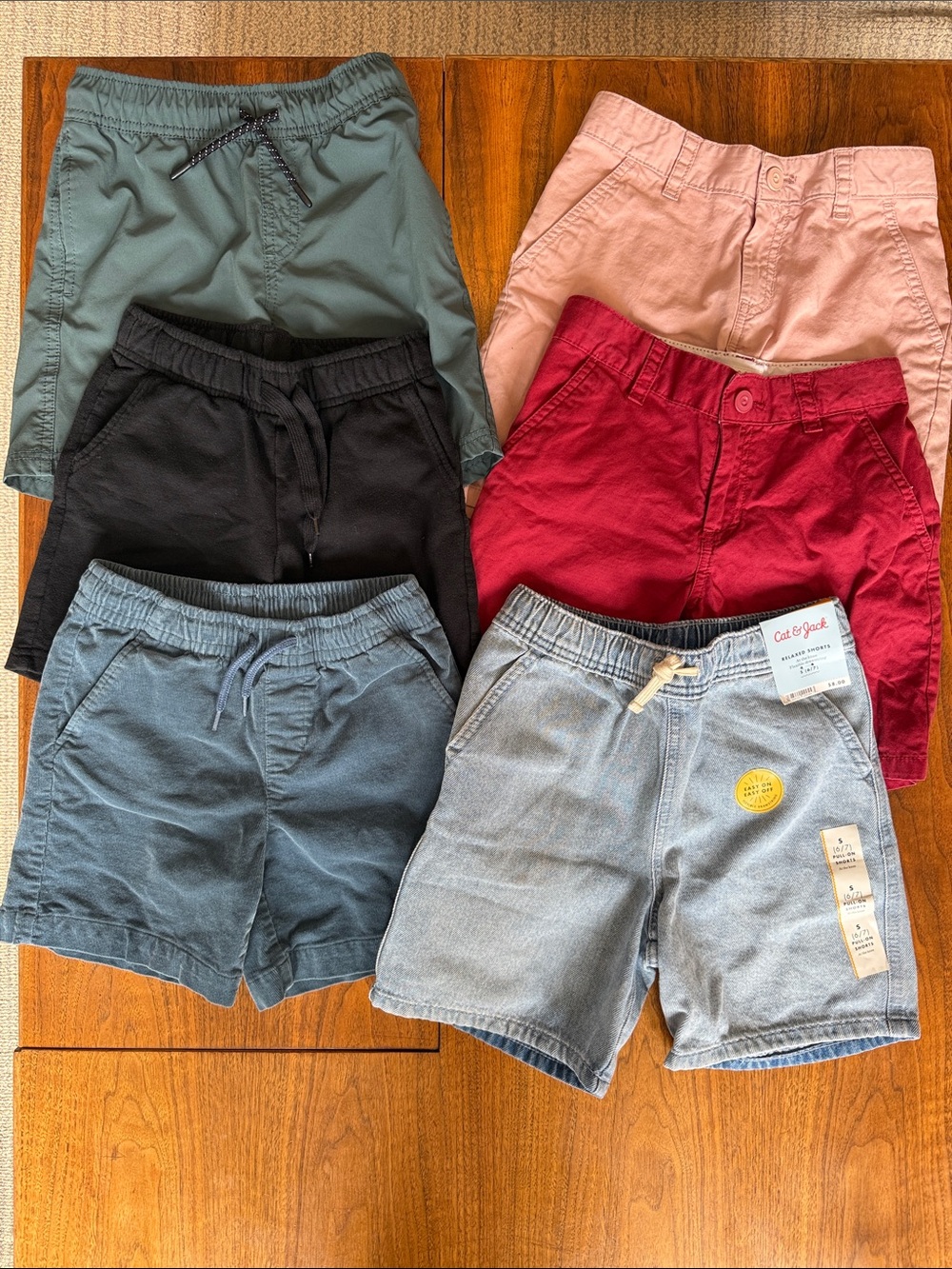 Bundle of 6 Cat & Jack shorts size 6/7
